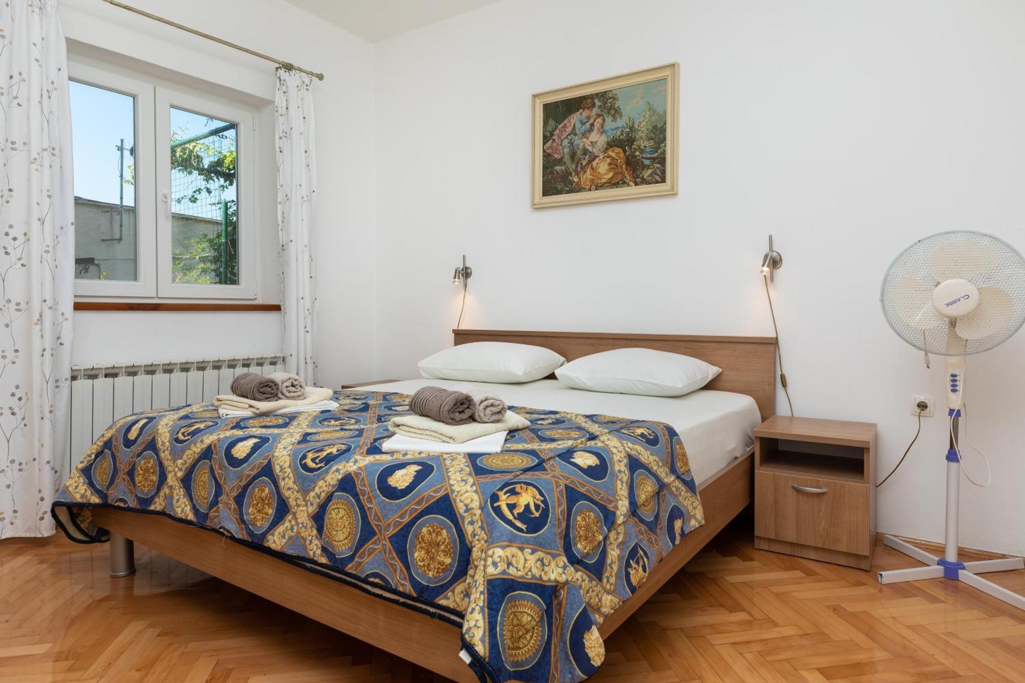 Apartments With A Parking Space Pisak, Omis - 5975 Exterior photo
